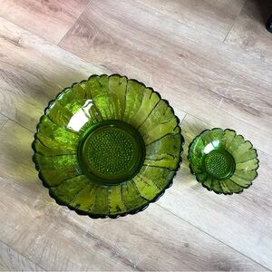 Vintage Indiana Glass textured green chip and dip bowl set mod avocado g…